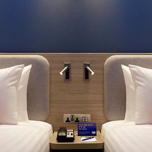 Standard Zimmer mit zwei Einzelbetten